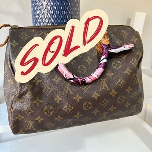❌❌SOLD❌❌Authentic Louis Vuitton Hand Bag Speedy 30 Brown Monogram